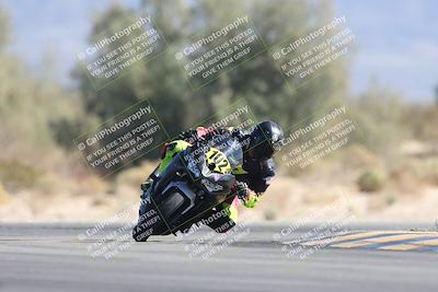 media/Nov-01-2025-CVMA (Sat) [[fc0f7531b8]]/Race 4-500-400-350 Supersport/